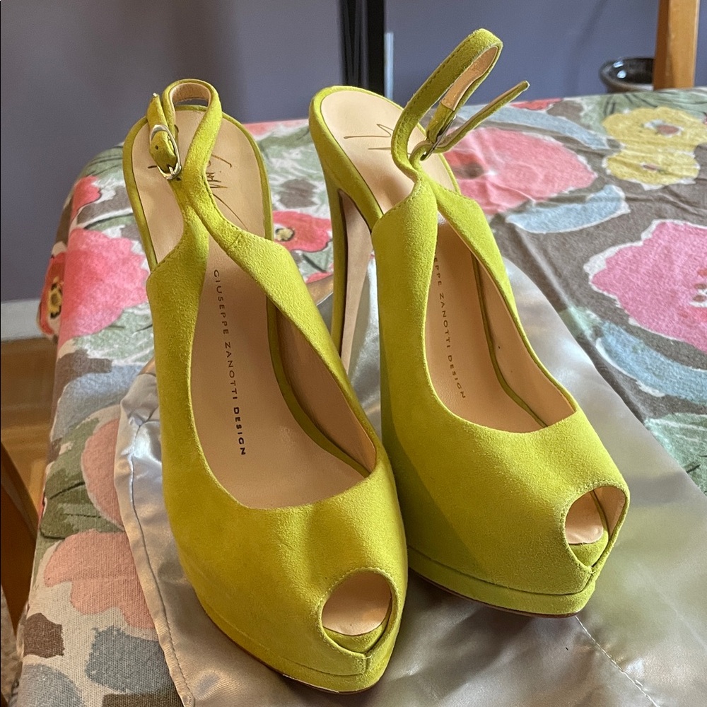 Giuseppe Zanotti Green Platform Shoes
